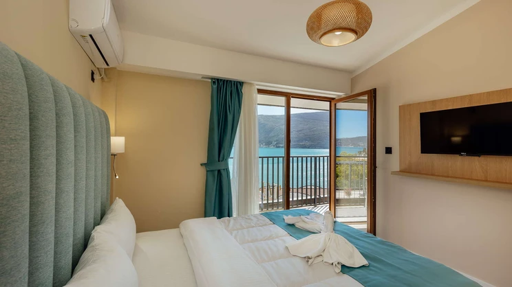 Standard Double Room with Balcony